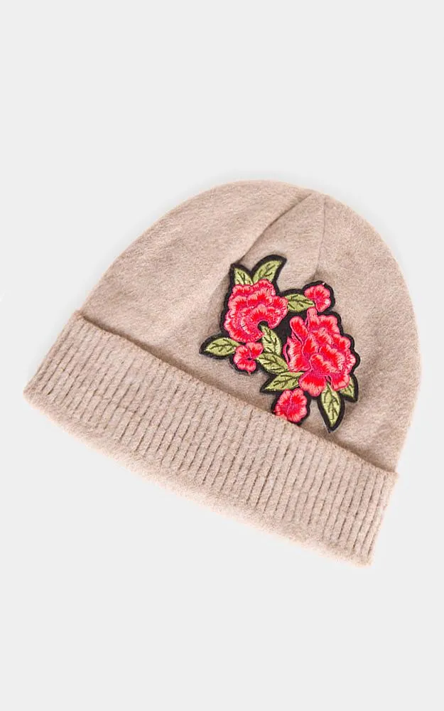 JH206 Cable Knit Floral decoration Beanie