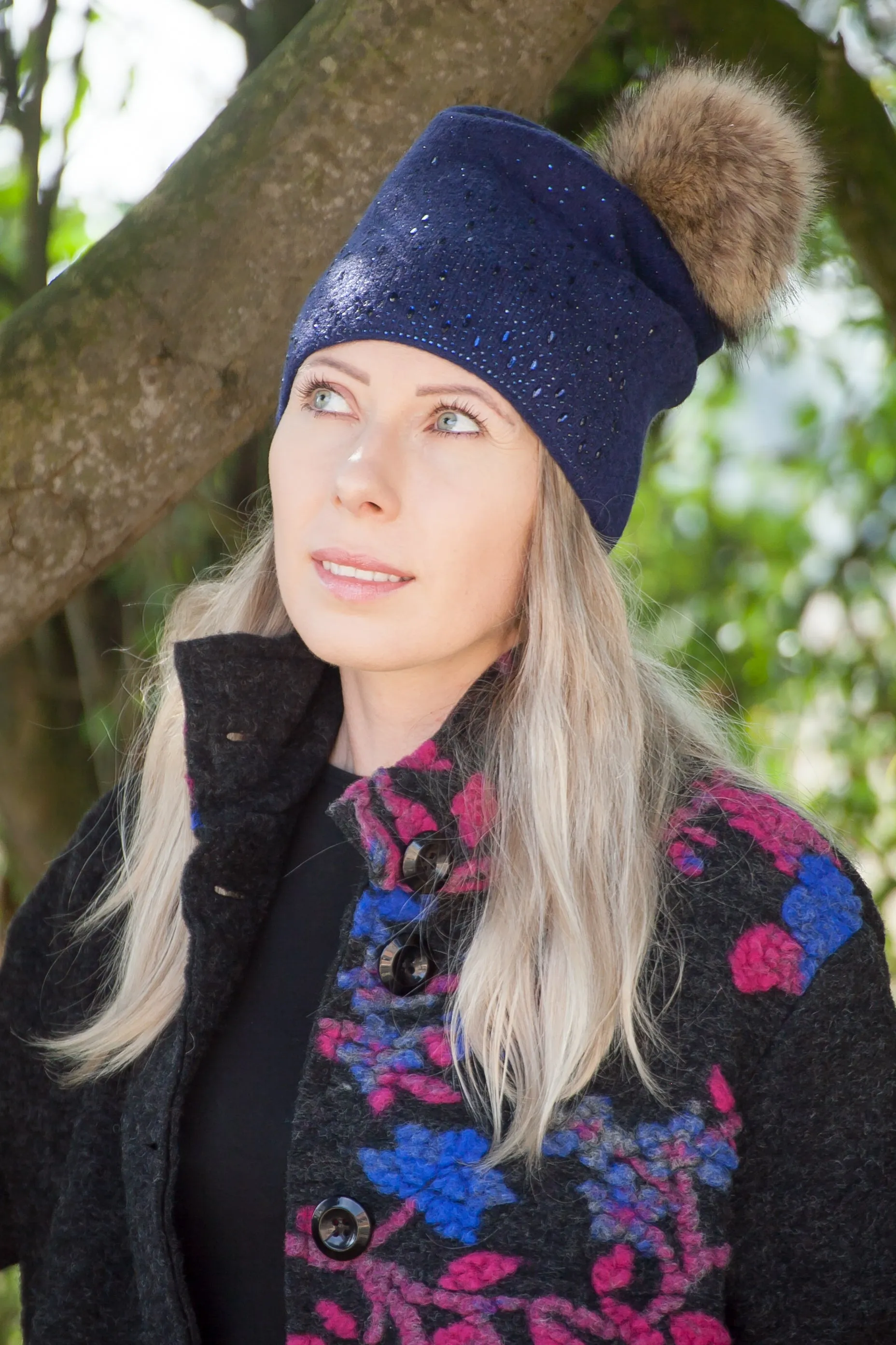 OLYWN Sparkle Pom Pom Hat (faux pom) HL20-F21